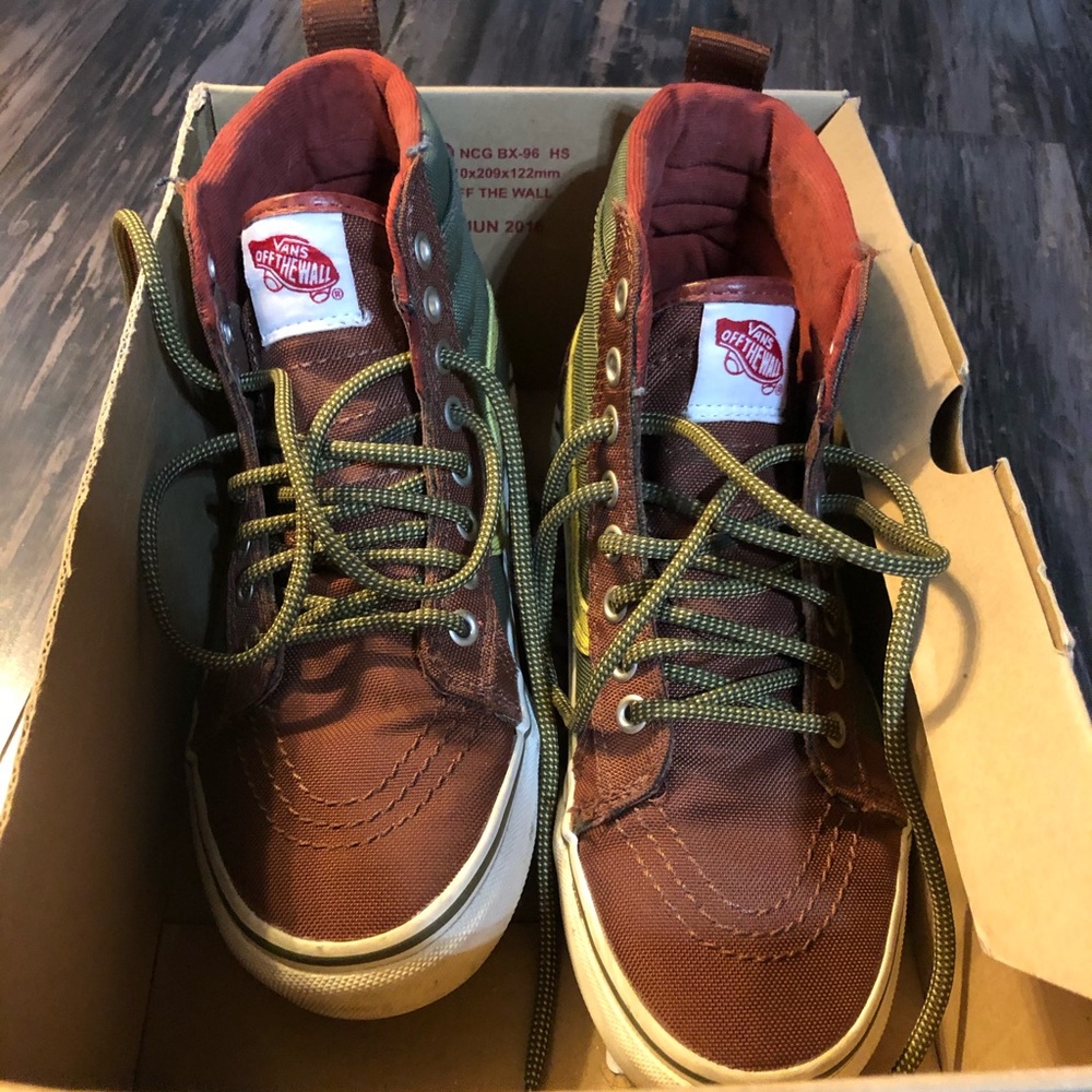 Vans hi top
